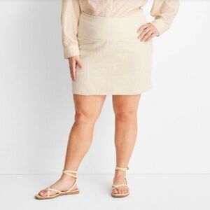 NWT Future Collective Tweed Boucle Fringe Frayed Cream Mini Skirt Size 17